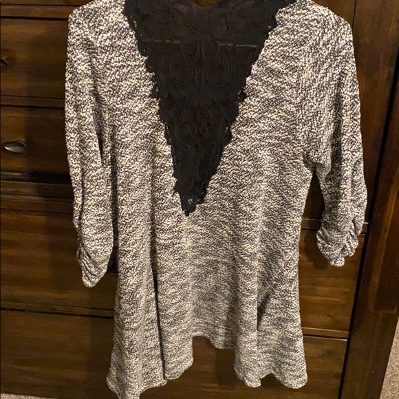 Cardigan - Picture 2 of 5